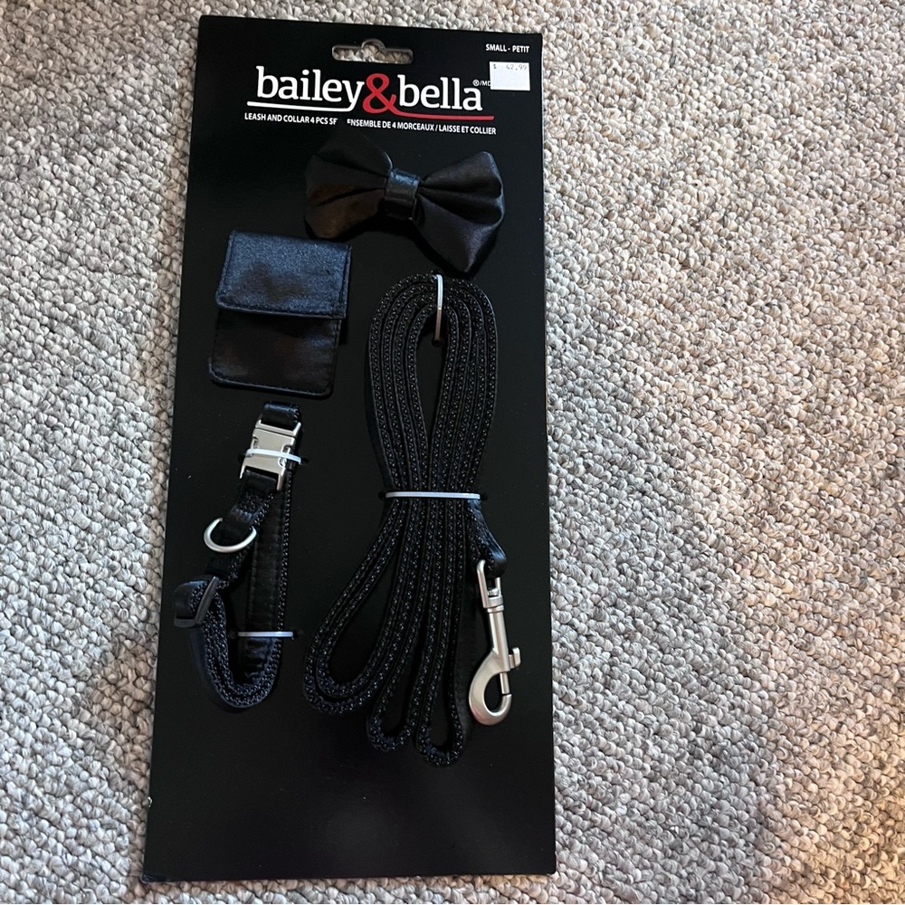 Bailey & Bella Black Dog Leash and Bow Tie Set